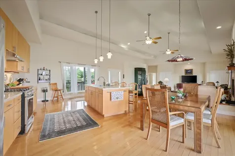 27-1127 Onohi Loop Pepeekeo HI 96783