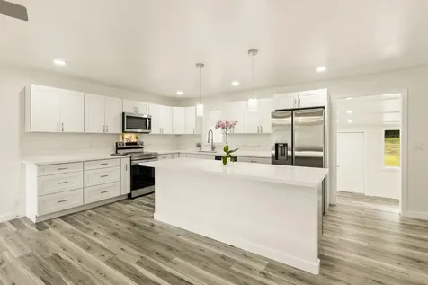 15-2580 Keaau Pahoa Road Pahoa HI 96778