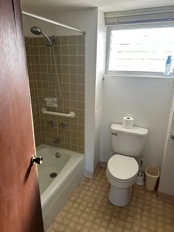 75-5766 Kuakini Highway Kailua-kona HI 96740