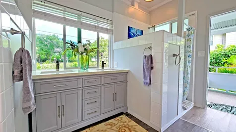 82-6047 Puuhonua Road Captain Cook HI 96704