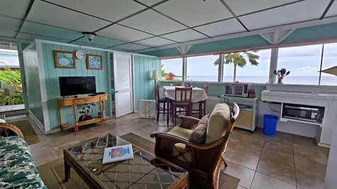 82-6047 Puuhonua Road Captain Cook HI 96704