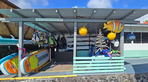 82-6047 Puuhonua Road Captain Cook HI 96704