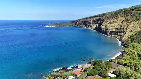 82-6047 Puuhonua Road Captain Cook HI 96704