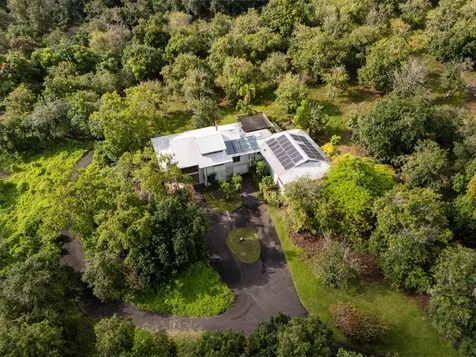 78-6686 1 Road Holualoa HI 96725