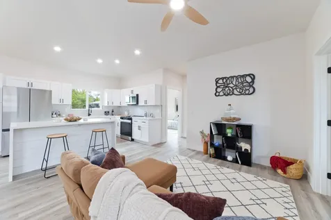 15-1713 32nd Avenue Keaau HI 96749