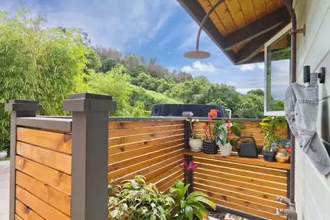 82-1085 Nanaina Lani Place Captain Cook HI 96704