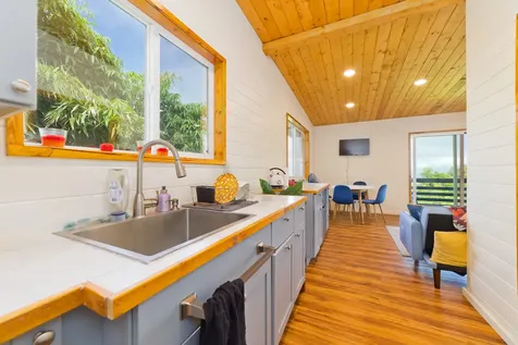 82-1085 Nanaina Lani Place Captain Cook HI 96704