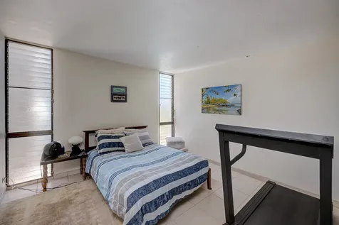 1911 Kalanianaole Street Hilo HI 96720