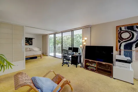 1911 Kalanianaole Street Hilo HI 96720