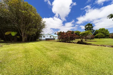 18-3351 Glenwood Road Volcano HI 96785