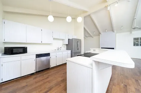 18-3351 Glenwood Road Volcano HI 96785