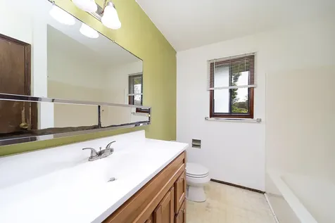 18-3351 Glenwood Road Volcano HI 96785