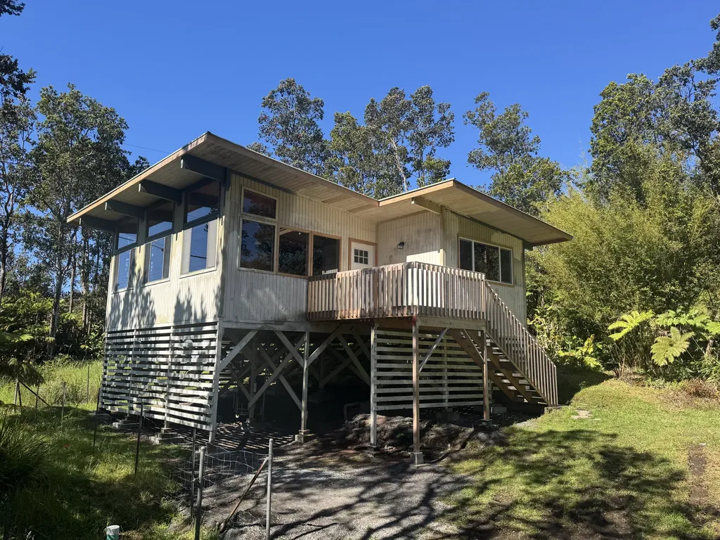 11-3135 Alii Kane Street Volcano HI 96785