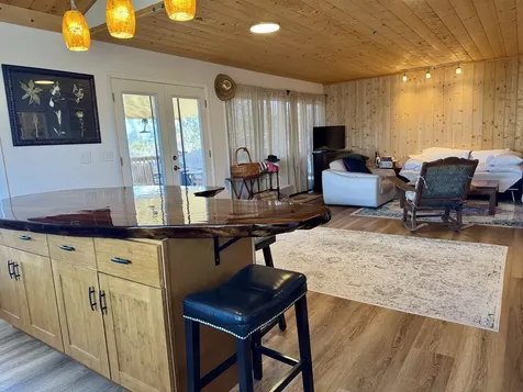 92-8374 Trade Wind Boulevard Ocean View HI 96737