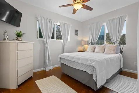 42-1467 Kalapahapuu Road Paauilo HI 96776