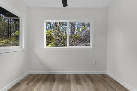 11-3105 Mokuna Street Volcano HI 96785