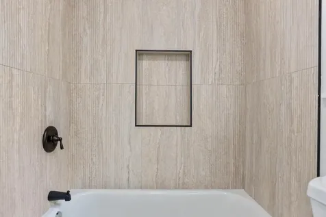 11-3105 Mokuna Street Volcano HI 96785