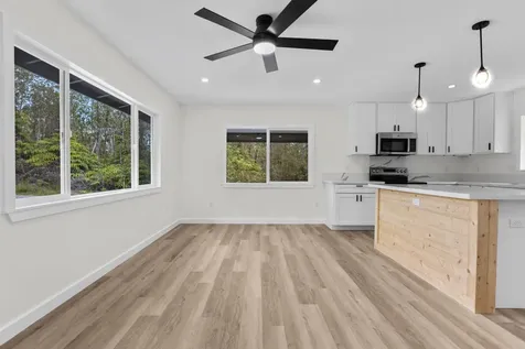 11-3105 Mokuna Street Volcano HI 96785