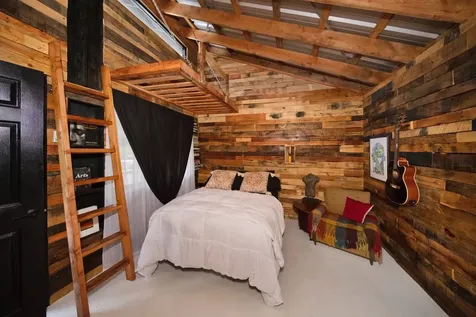 16-1755 Road 5 (UAU) Mountain View HI 96760