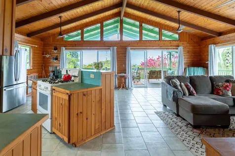 94-6529 Makaniakua Road Naalehu HI 96772