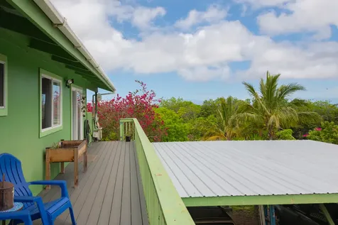 94-6529 Makaniakua Road Naalehu HI 96772