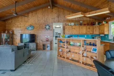 94-6529 Makaniakua Road Naalehu HI 96772