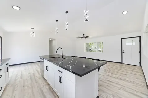 94-6310 Mauka Street Naalehu HI 96772