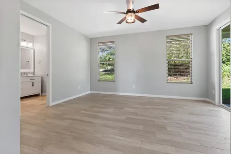 94-5858 Kanaloa Place Naalehu HI 96772