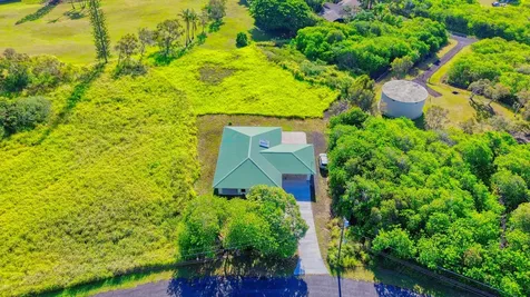 94-5858 Kanaloa Place Naalehu HI 96772