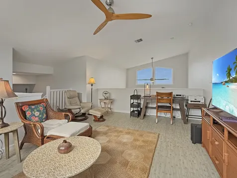 75-6060 Kuakini Highway Kailua-kona HI 96740