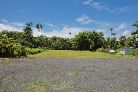 1162 Kaumana Drive Hilo HI 96720
