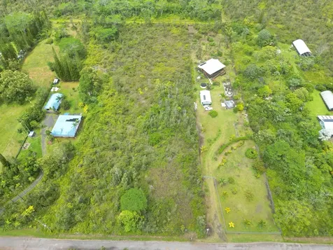 37th Avenue Keaau HI 96749