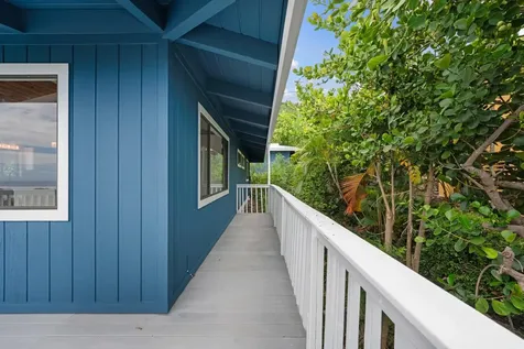 Captain Cook HI 96704