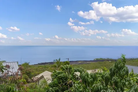 Captain Cook HI 96704