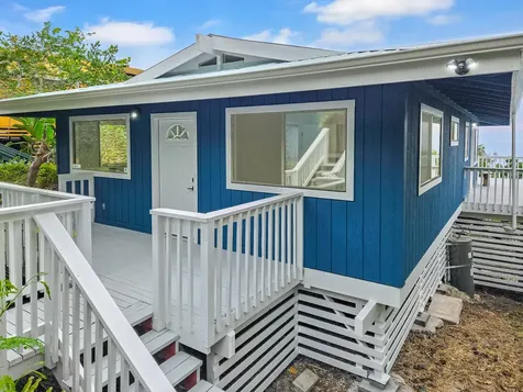 Captain Cook HI 96704