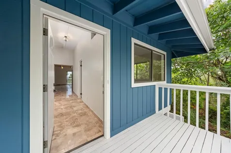 Captain Cook HI 96704