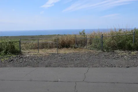 85-4471 Kapia Road Captain Cook HI 96704