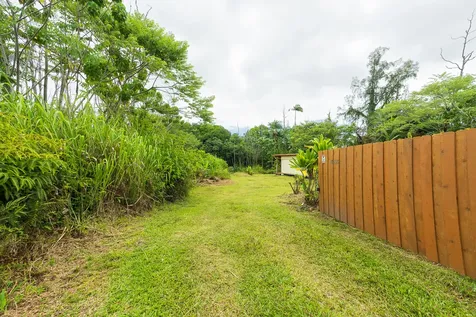 16-1823 39th Avenue Keaau HI 96749