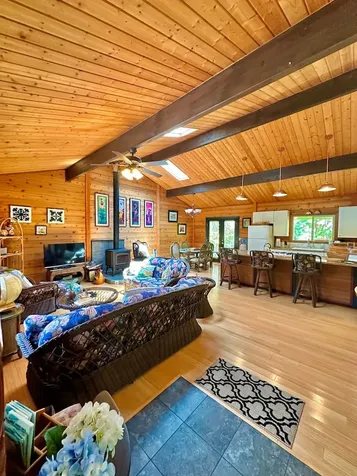 19-4318 Haunani Road Volcano HI 96785