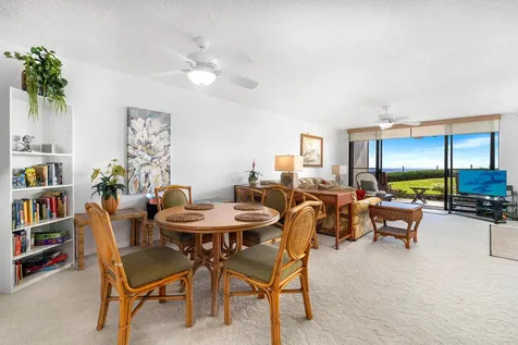 78-6800 Alii Drive Kailua-kona HI 96740