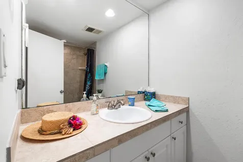 Kailua-kona HI 96740