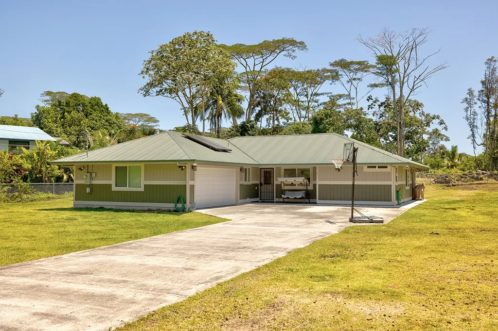 15-1983 14th Avenue Keaau HI 96749