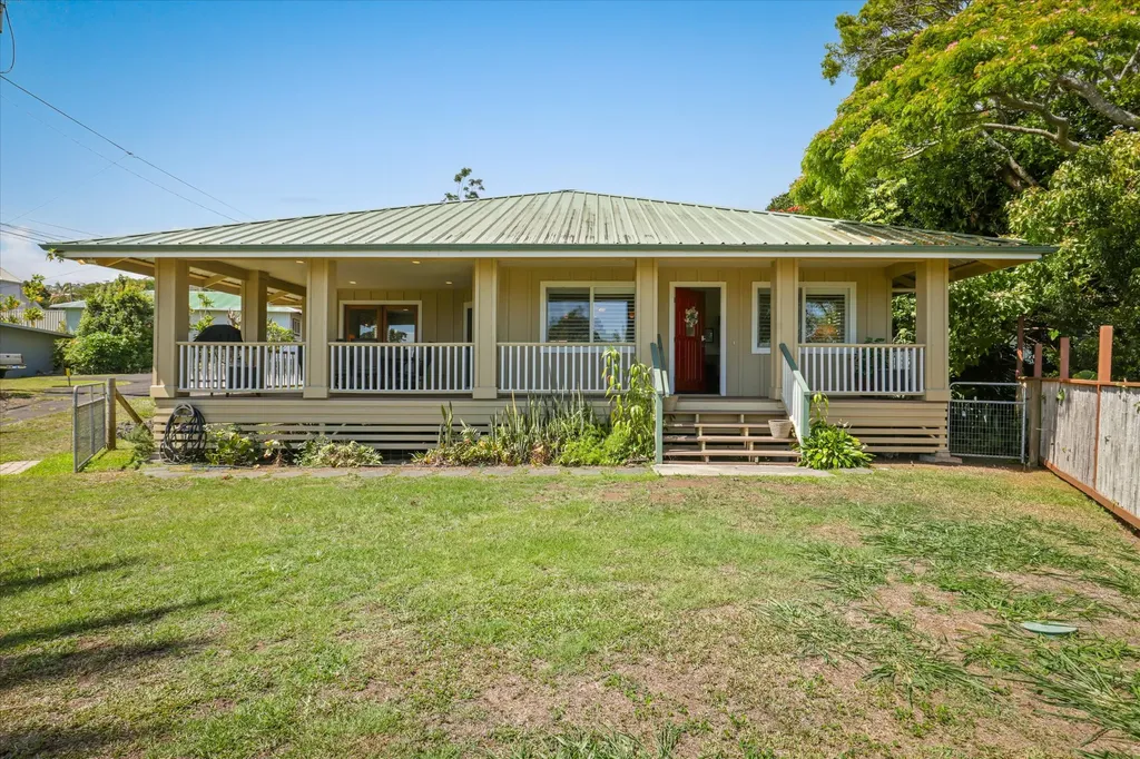 45-512 Huapala Street Honokaa HI 96727