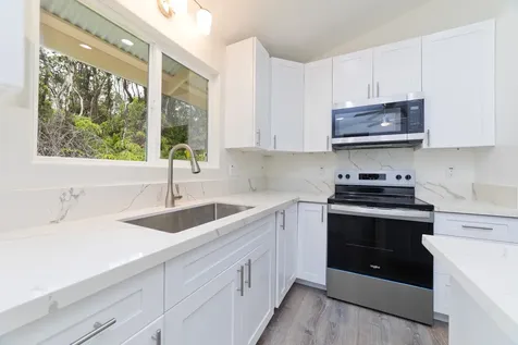 11-3834 Liona Street Volcano HI 96785