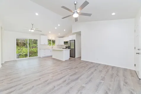 11-3834 Liona Street Volcano HI 96785