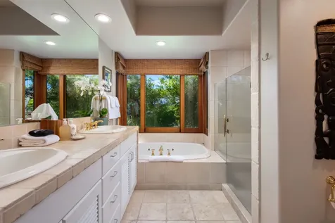 68-131 E Pukaua Place Kamuela HI 96743