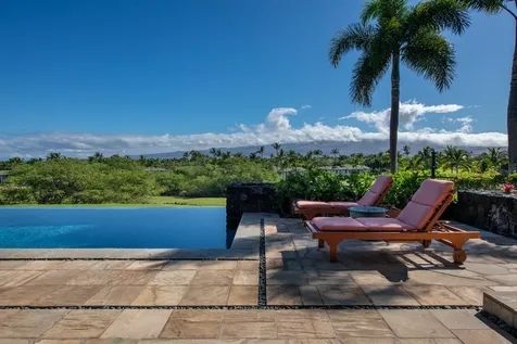 68-131 E Pukaua Place Kamuela HI 96743