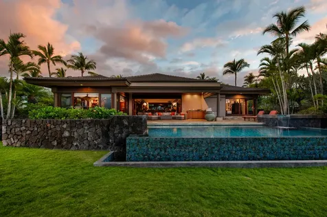 68-131 E Pukaua Place Kamuela HI 96743