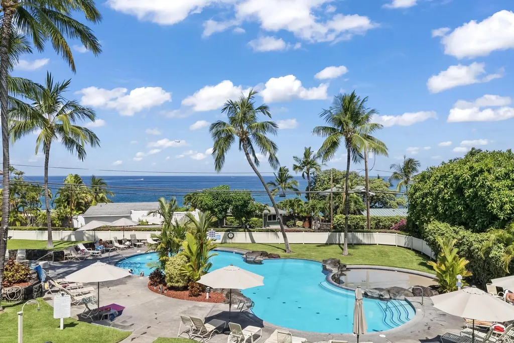 75-5919 Alii Drive Kailua-kona HI 96740