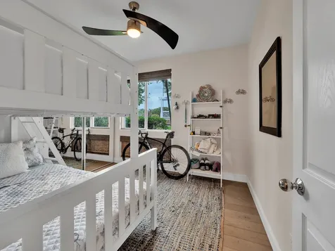 75-6009 Alii Drive Kailua-kona HI 96740